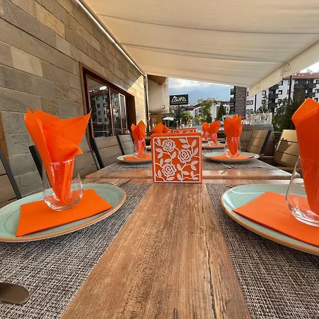 White Lavina - Ski, Bike, Hike 4* 班斯科