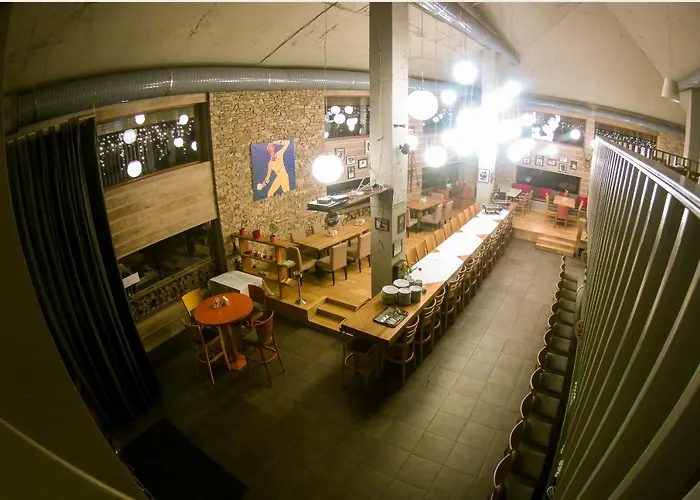 White Lavina - Ski, Bike, Hike 公寓式酒店