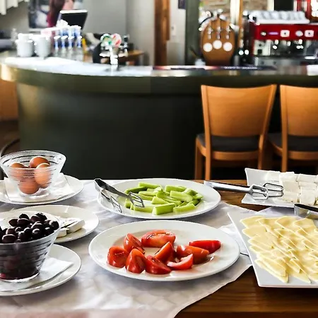 Aparthotel White Lavina - Ski, Bike, Hike