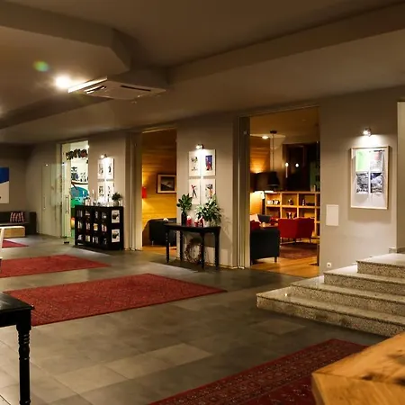 White Lavina - Ski, Bike, Hike Bansko